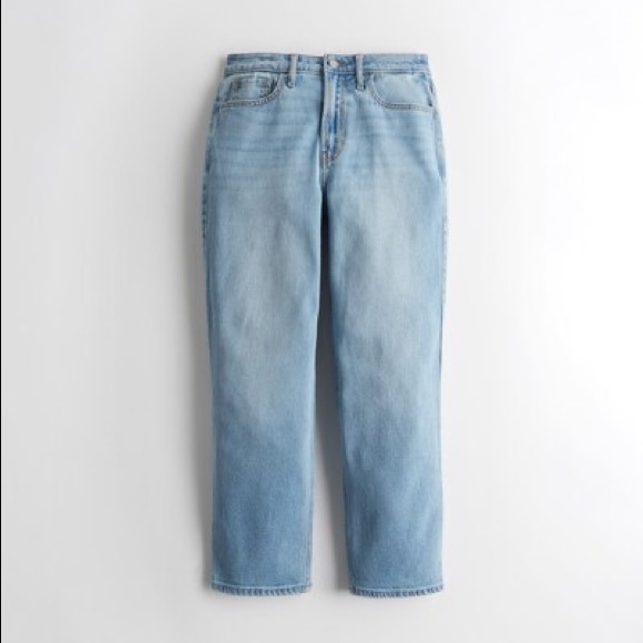 Hollister Denim - Ultra High Rise Vintage Straight Hollister Jeans